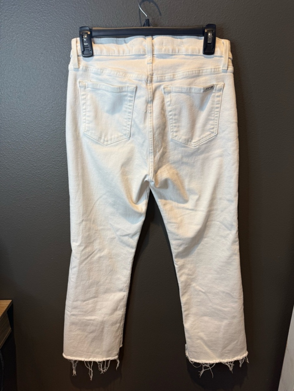 Joe's Jeans White Cropped Frayed Hem Ankle Jeans - Picture 4 of 5